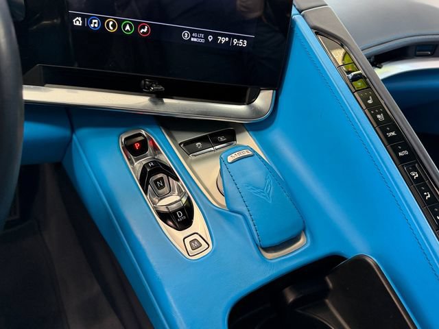 Used 2021 Chevrolet Corvette Stingray Premium Conv w/ Z51 Performance Package RWD image 17