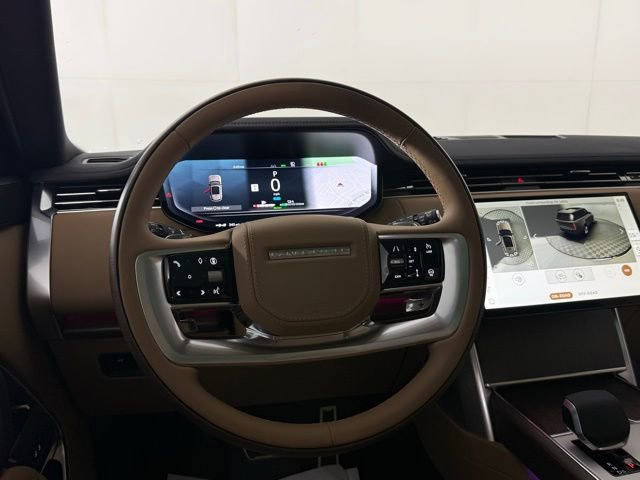 New 2025 Land Rover Range Rover SE image 24