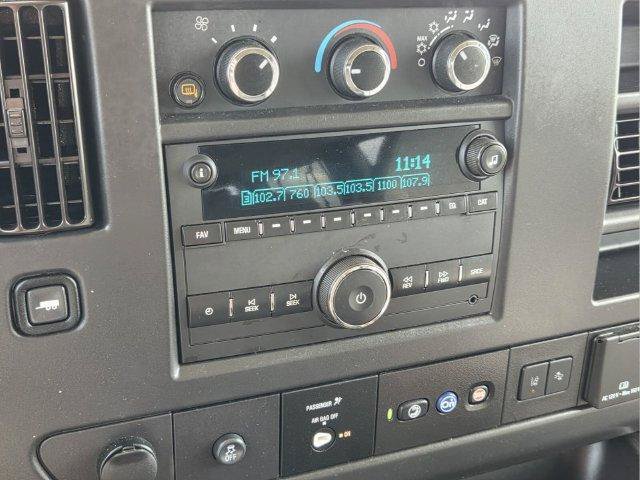Certified 2025 Chevrolet Express 3500 LT w/ LT Preferred Equipment Group RWD image 23