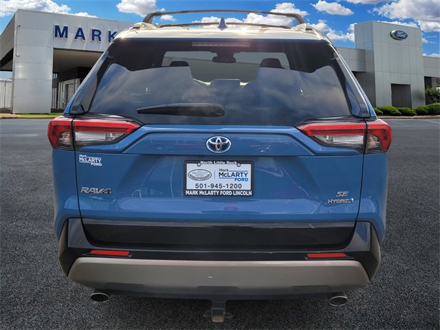 Used 2022 Toyota RAV4 SE image 4