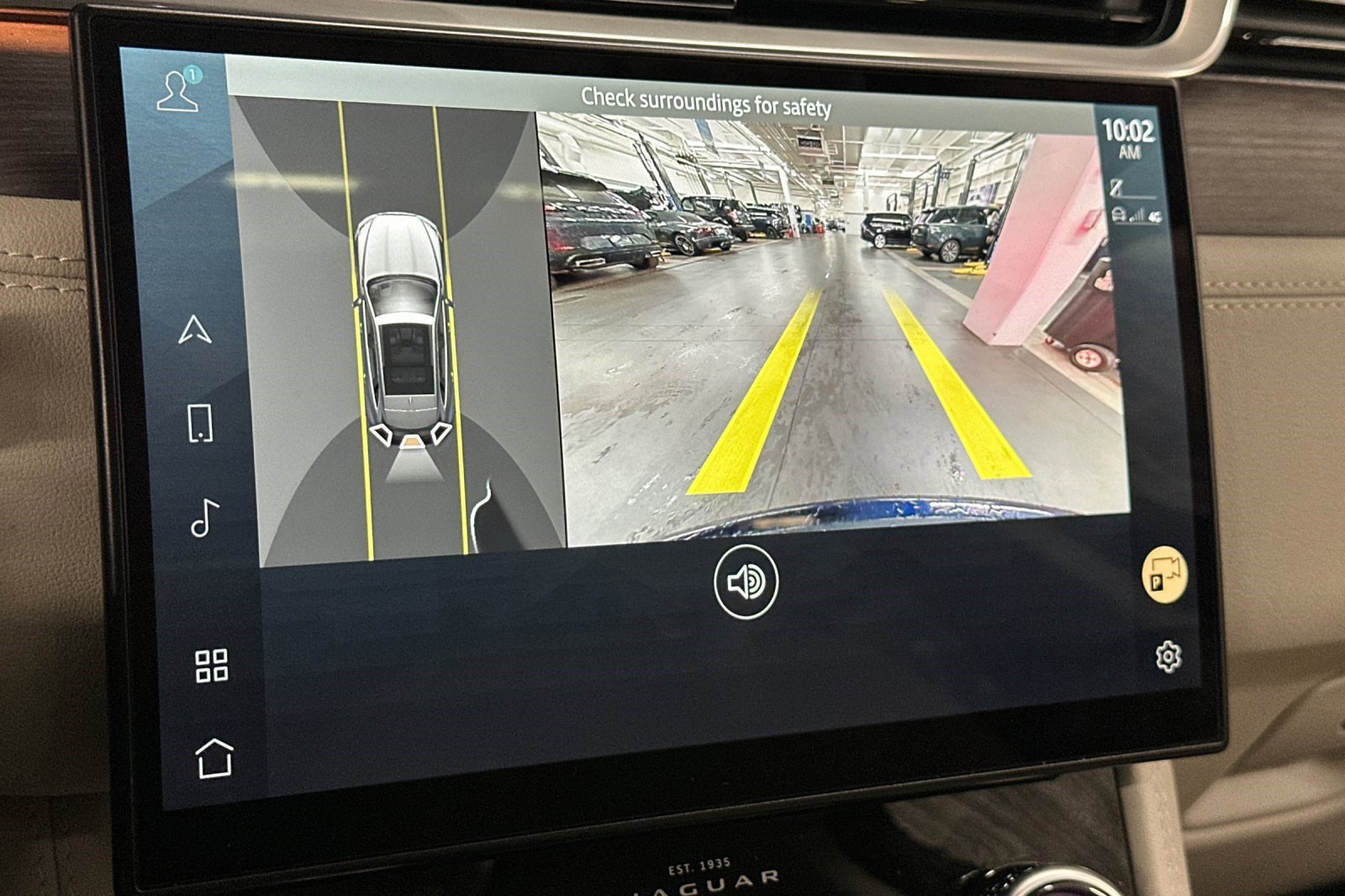 Used 2022 Jaguar F-PACE S image 22