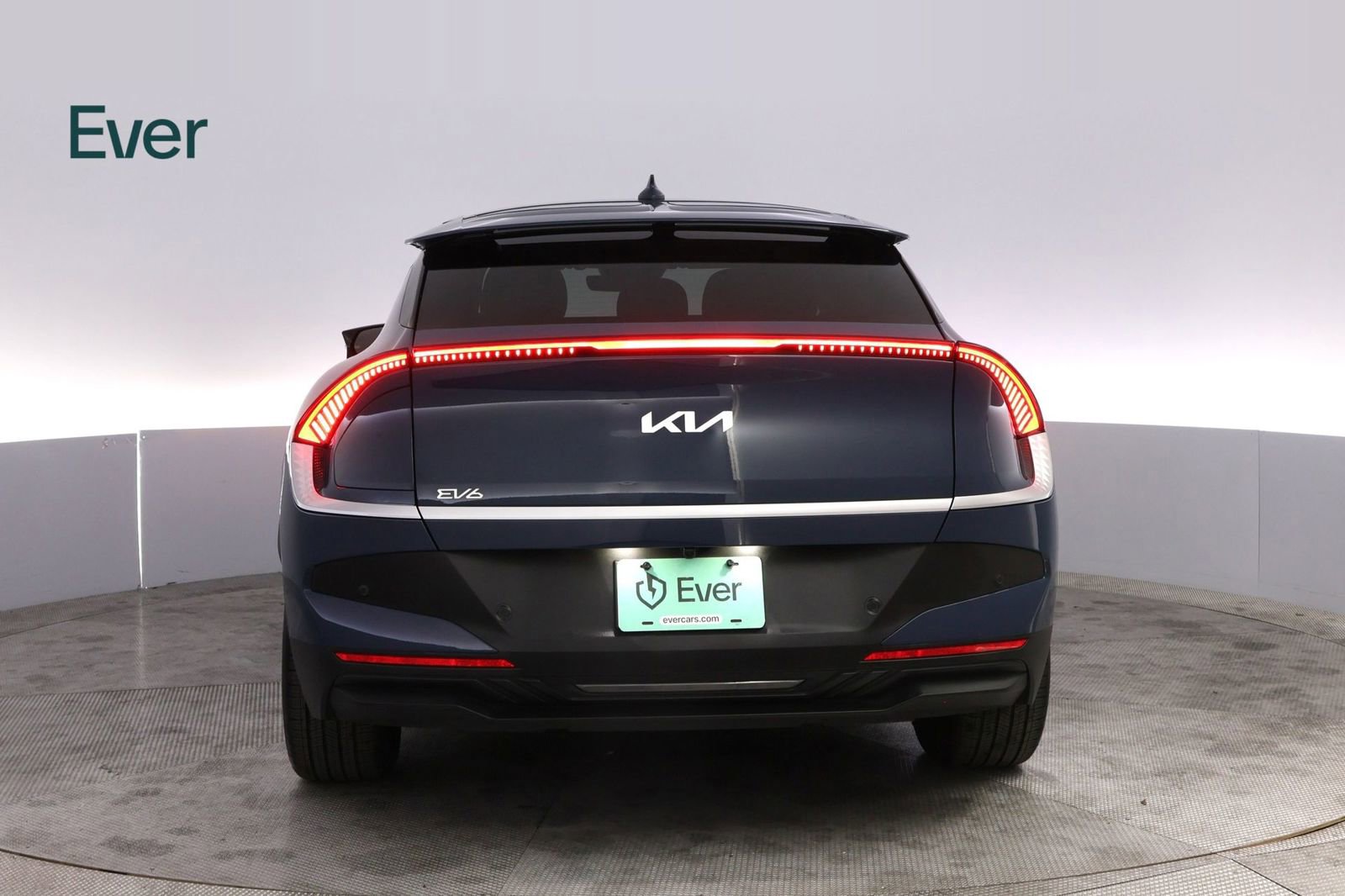 Used 2025 Kia EV6 Light w/ Light LR Technology Package RWD image 15