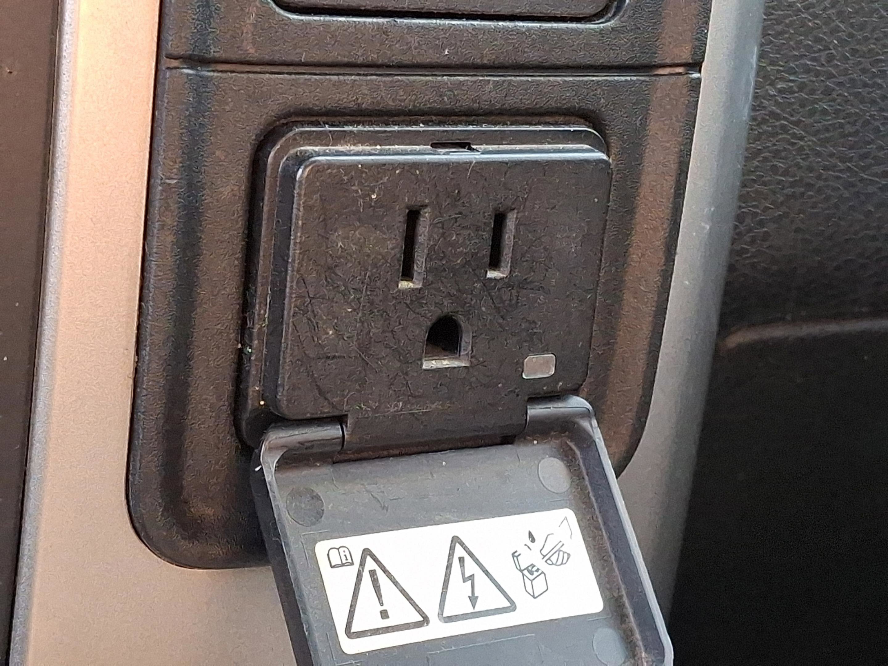 Used 2017 RAM 1500 Big Horn image 21