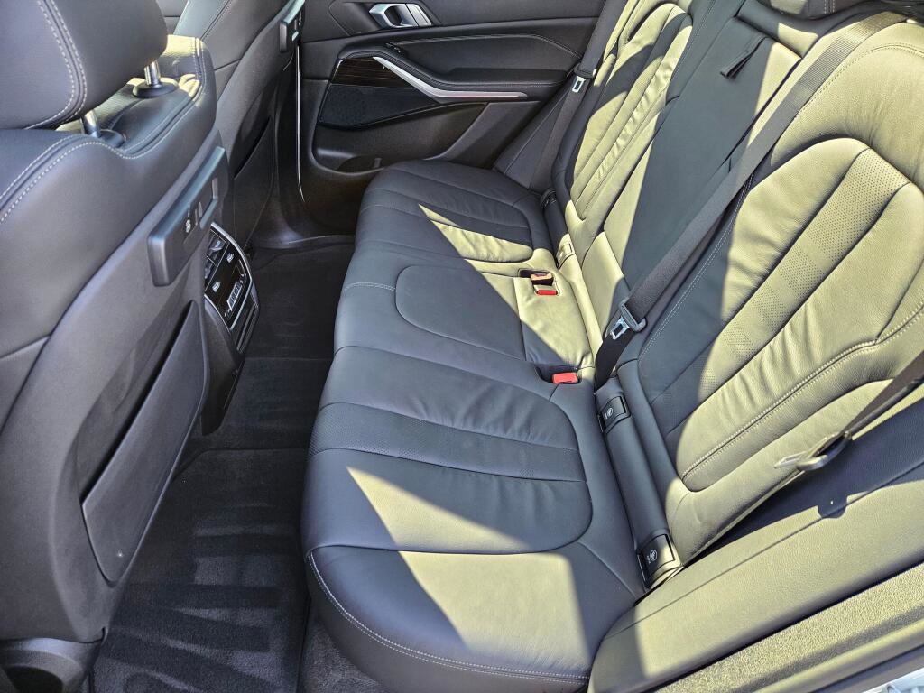 Used 2019 BMW X5 xDrive40i w/ Convenience Package image 21