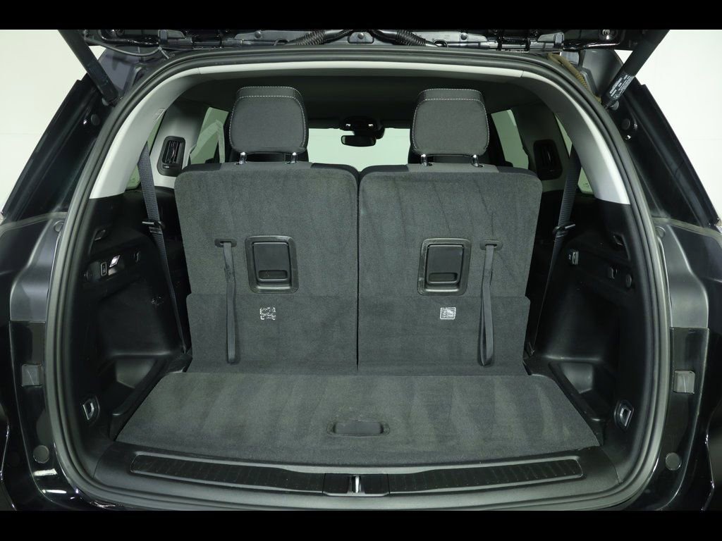 Used 2022 Jeep Grand Cherokee L Laredo w/ Luxury Tech Group I image 17