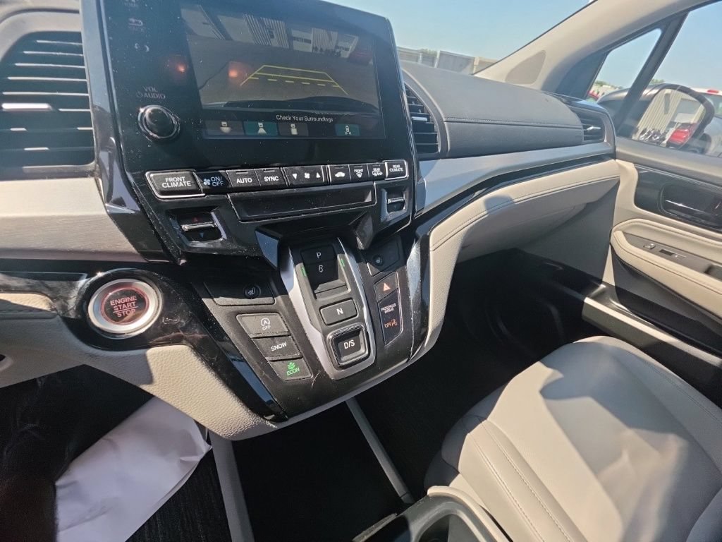 Used 2023 Honda Odyssey Touring image 18