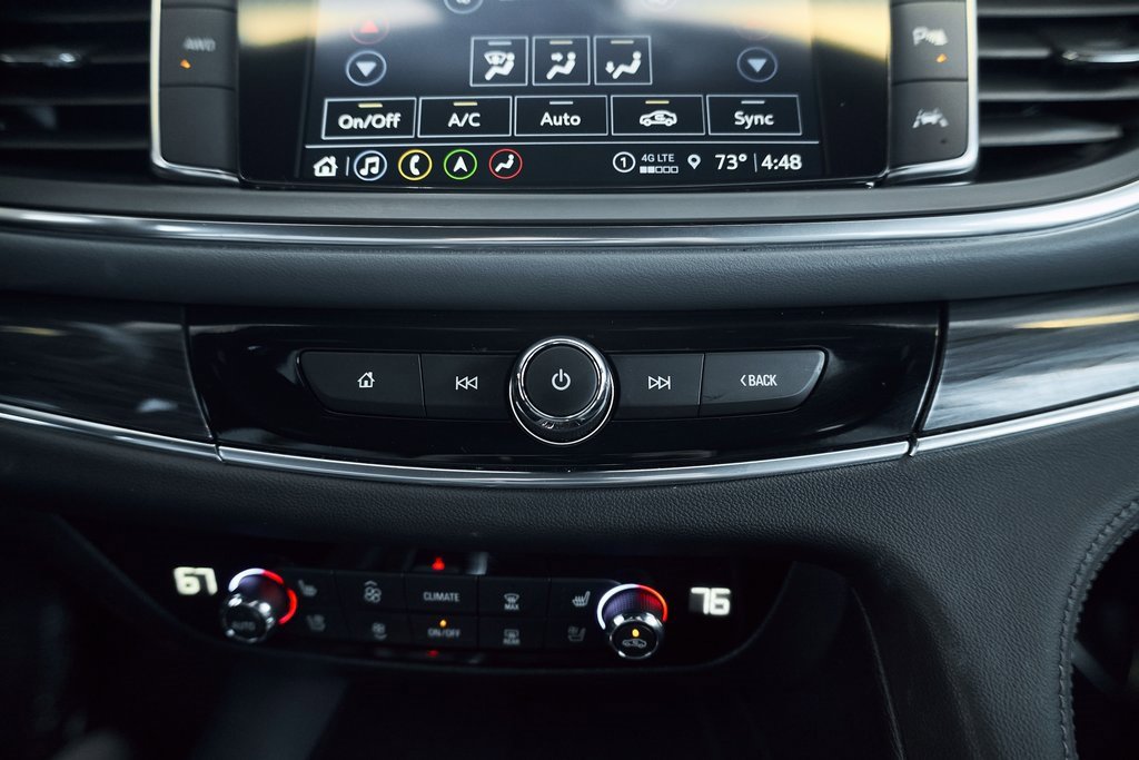 Used 2024 Buick Enclave Premium image 49