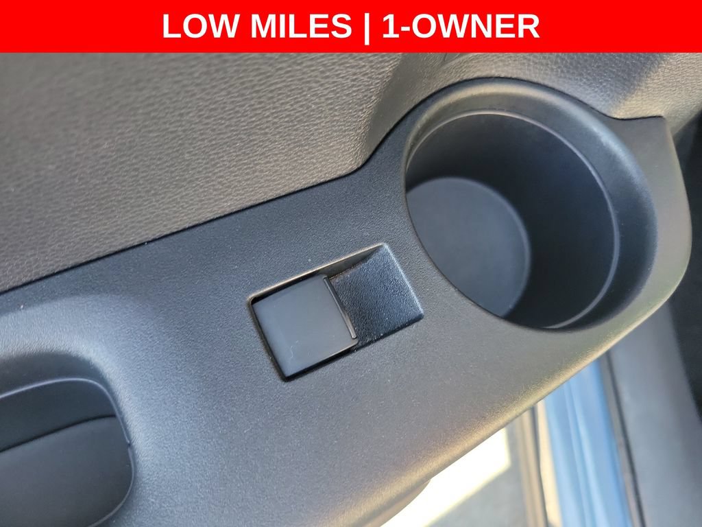 Used 2026 Toyota Corolla Cross L FWD image 17