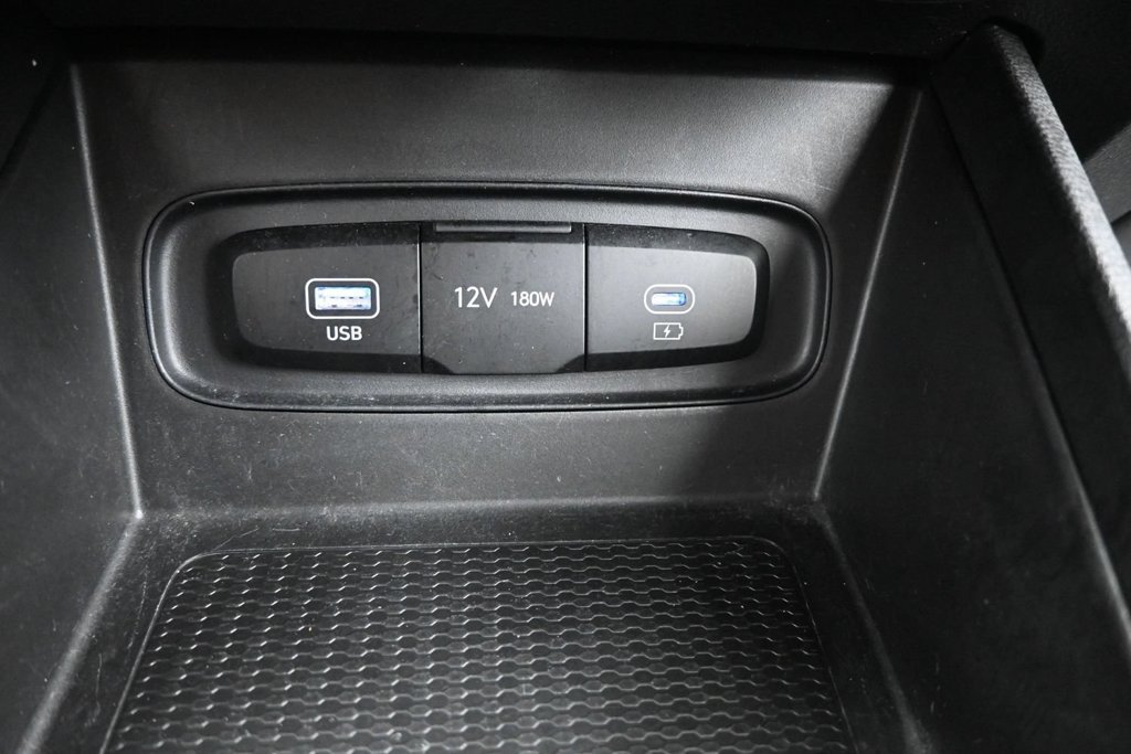 Used 2024 Hyundai Venue SEL FWD image 27