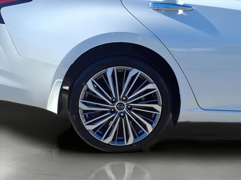 Used 2023 Nissan Altima 2.5 SL image 9