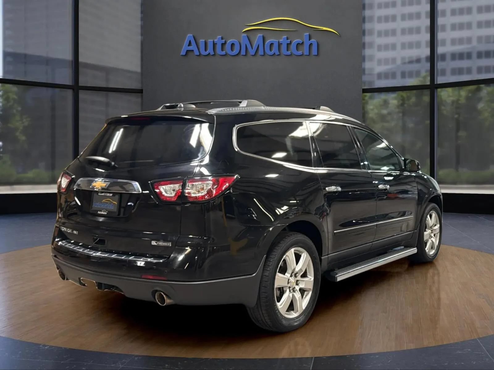 Used 2017 Chevrolet Traverse Premier w/ LPO, 'HIT The Road' Package AWD/4WD image 10