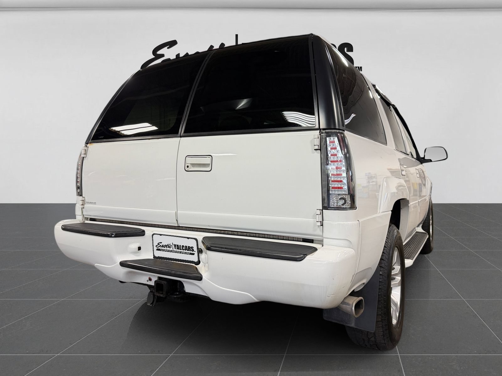 Used 2000 Cadillac Escalade 4WD image 10