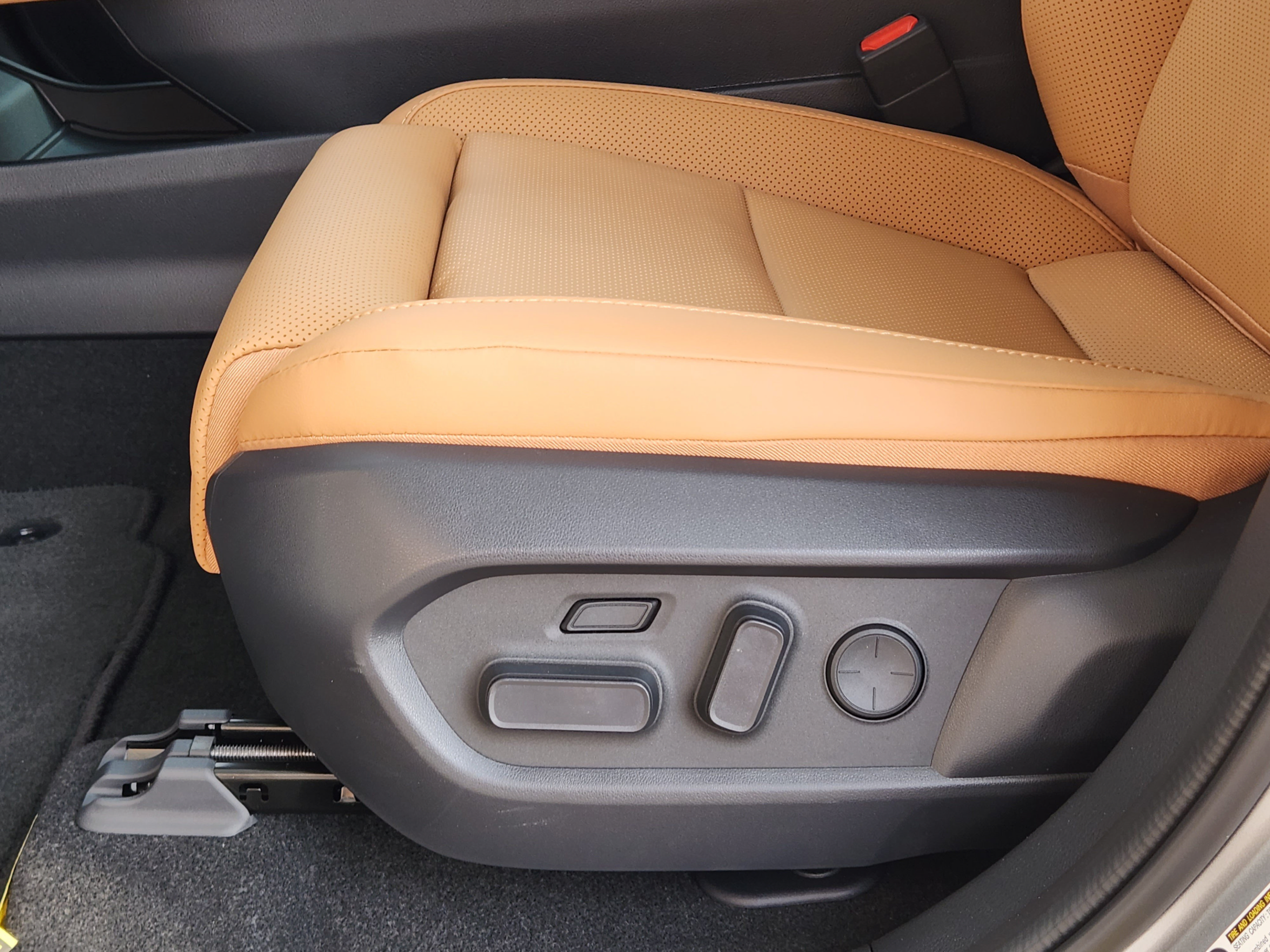 New 2026 Lexus ES 350e w/ Accessory Package (Z1) FWD image 15