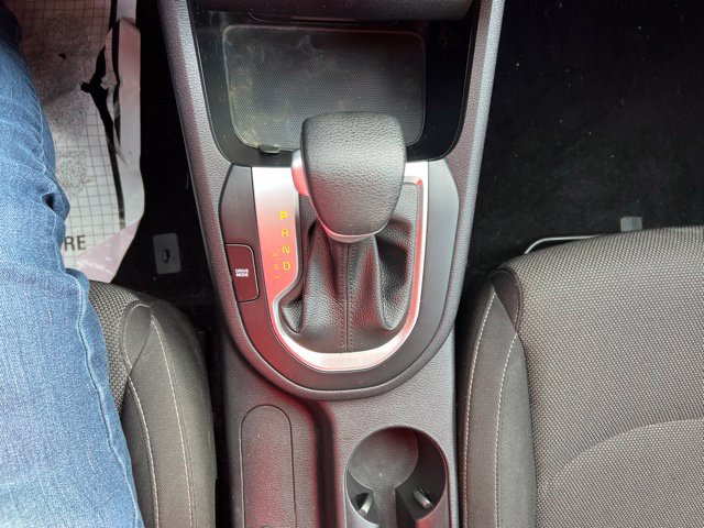Used 2022 Kia Forte LXS w/ LXS Technology Package FWD image 22
