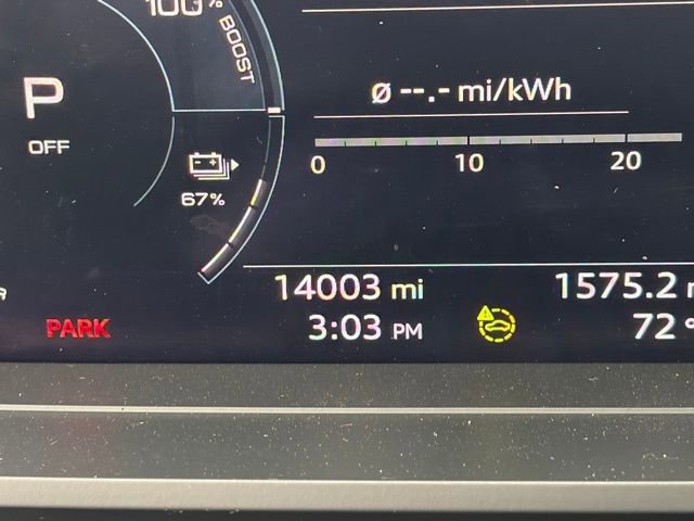 Used 2023 Audi Q4 e-tron Premium Plus w/ Premium Plus image 28