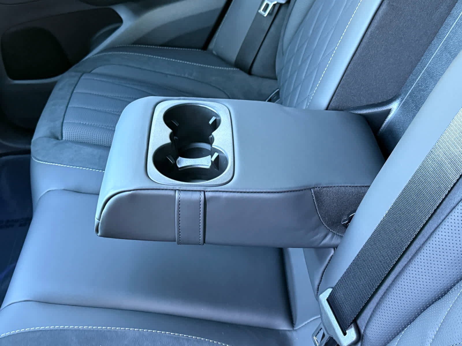 New 2026 Mercedes-Benz GLE 63 AMG S image 35