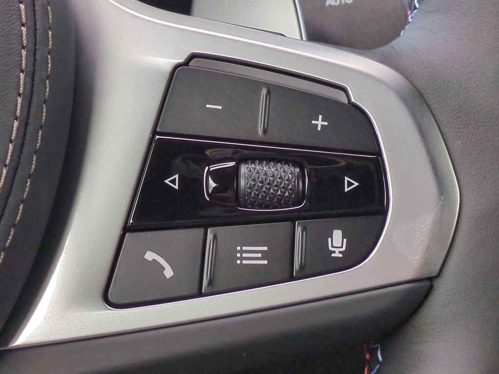 New 2027 BMW X6 M60i AWD/4WD image 26