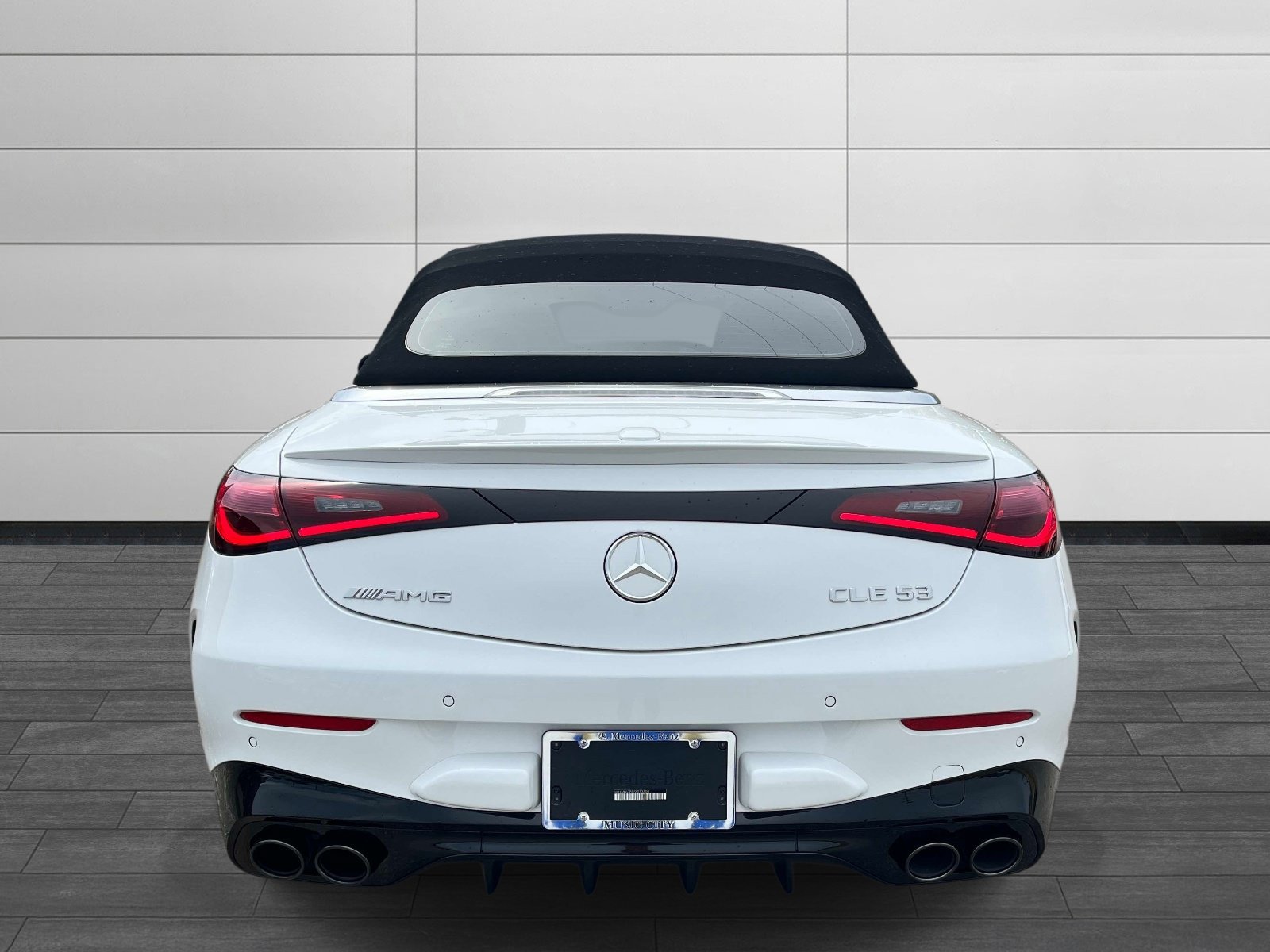 Used 2025 Mercedes-Benz CLE 53 AMG 4MATIC Cabriolet image 4