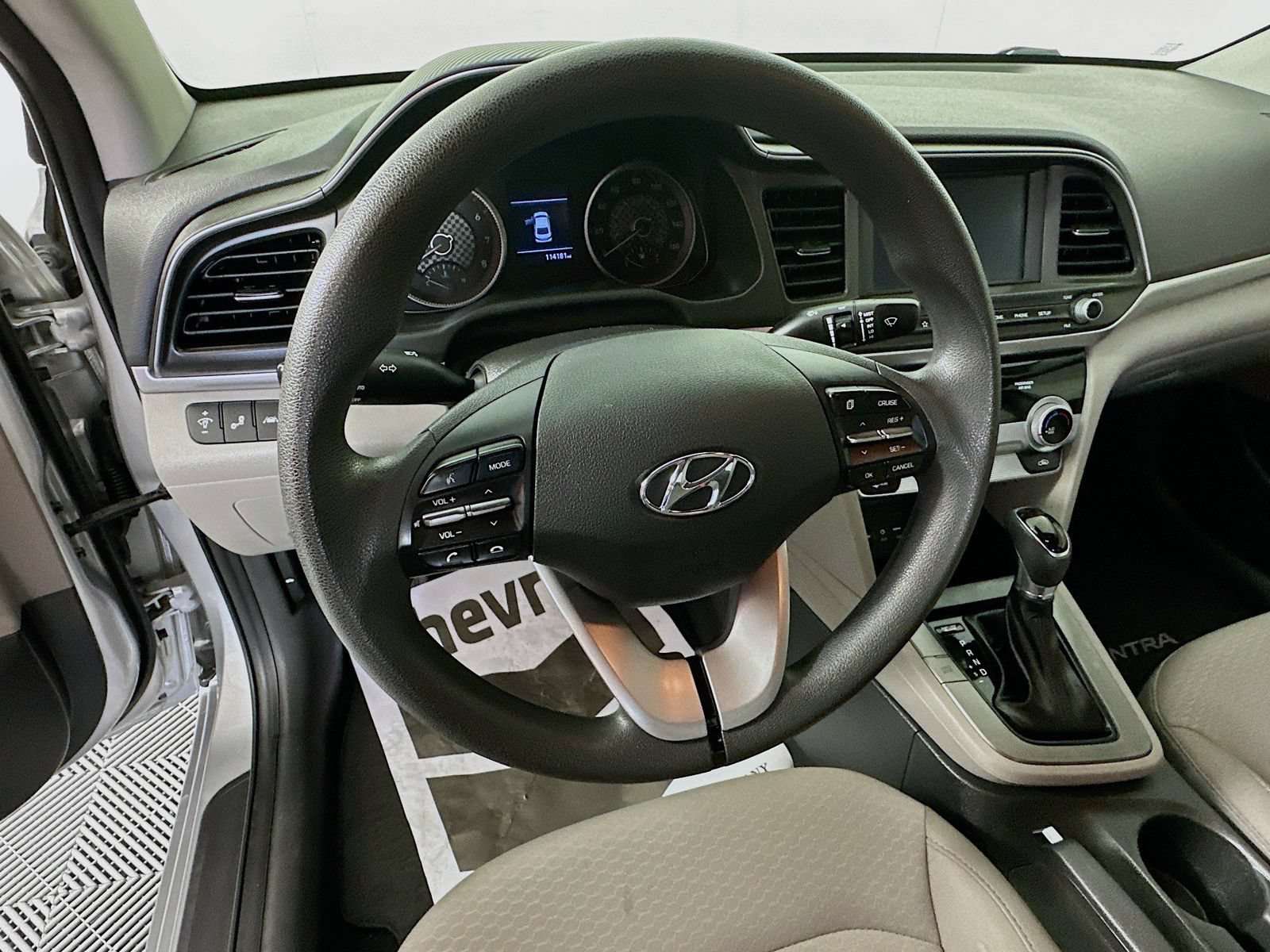 Used 2019 Hyundai Elantra SEL FWD image 11