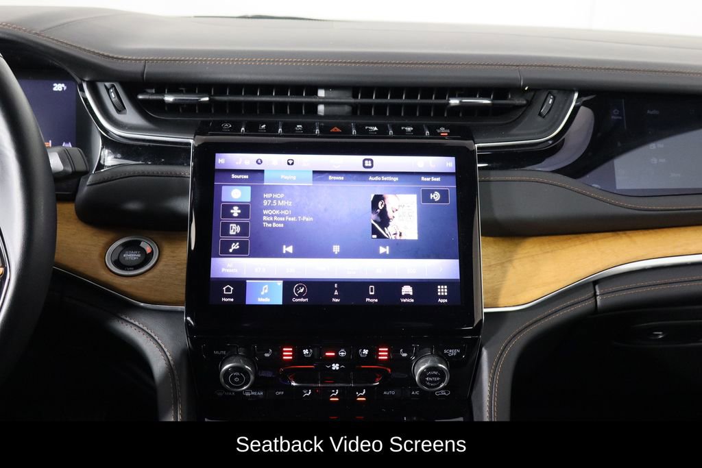 Used 2023 Jeep Grand Cherokee L Summit image 34