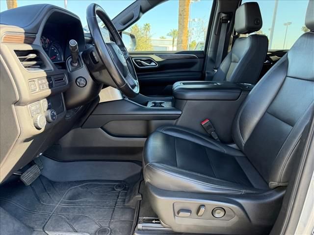 Used 2021 Chevrolet Suburban Z71 w/ Luxury Package image 6