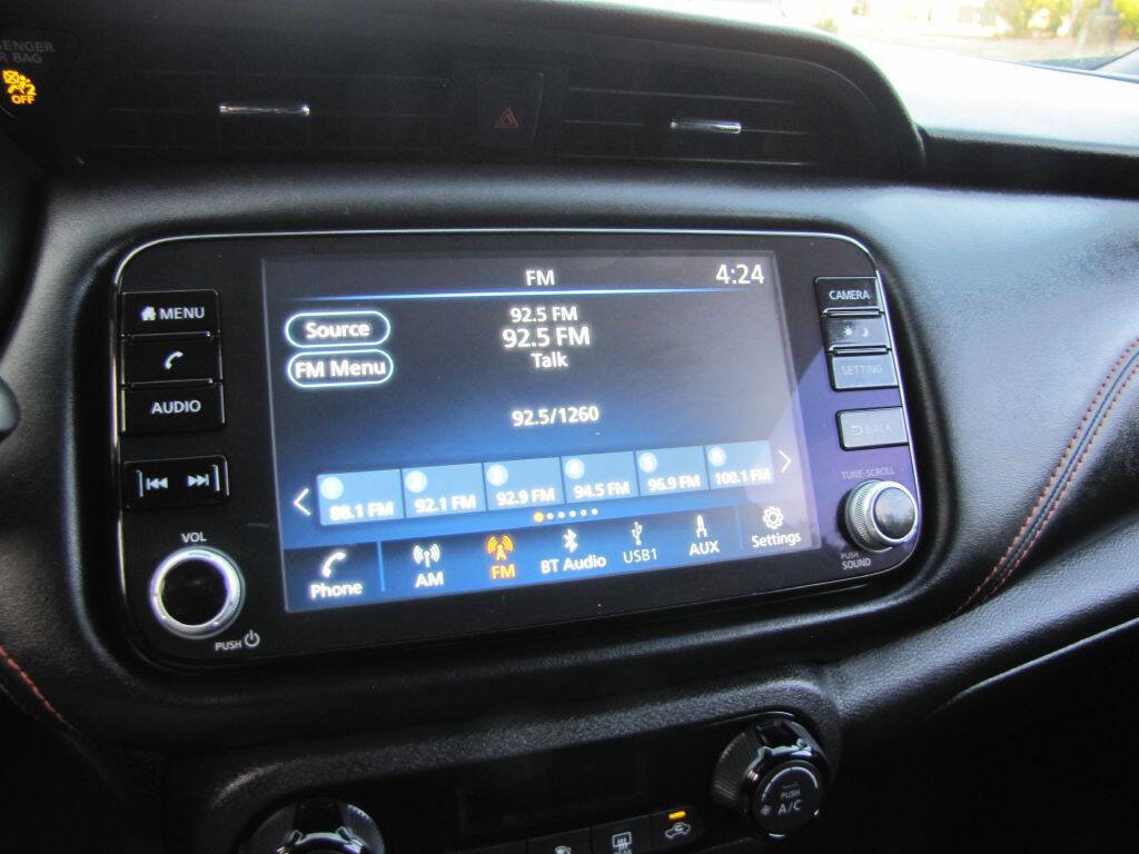 Used 2024 Nissan Kicks SR image 39