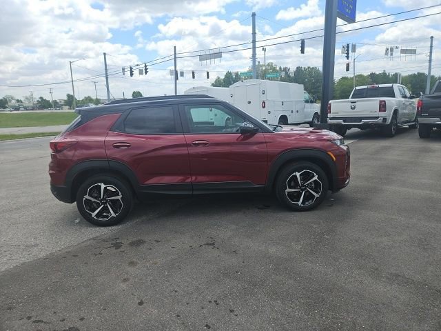 Used 2023 Chevrolet TrailBlazer RS w/ Convenience Package FWD image 5