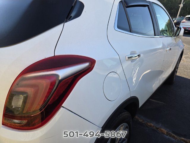 Used 2021 Buick Encore Preferred AWD/4WD image 7
