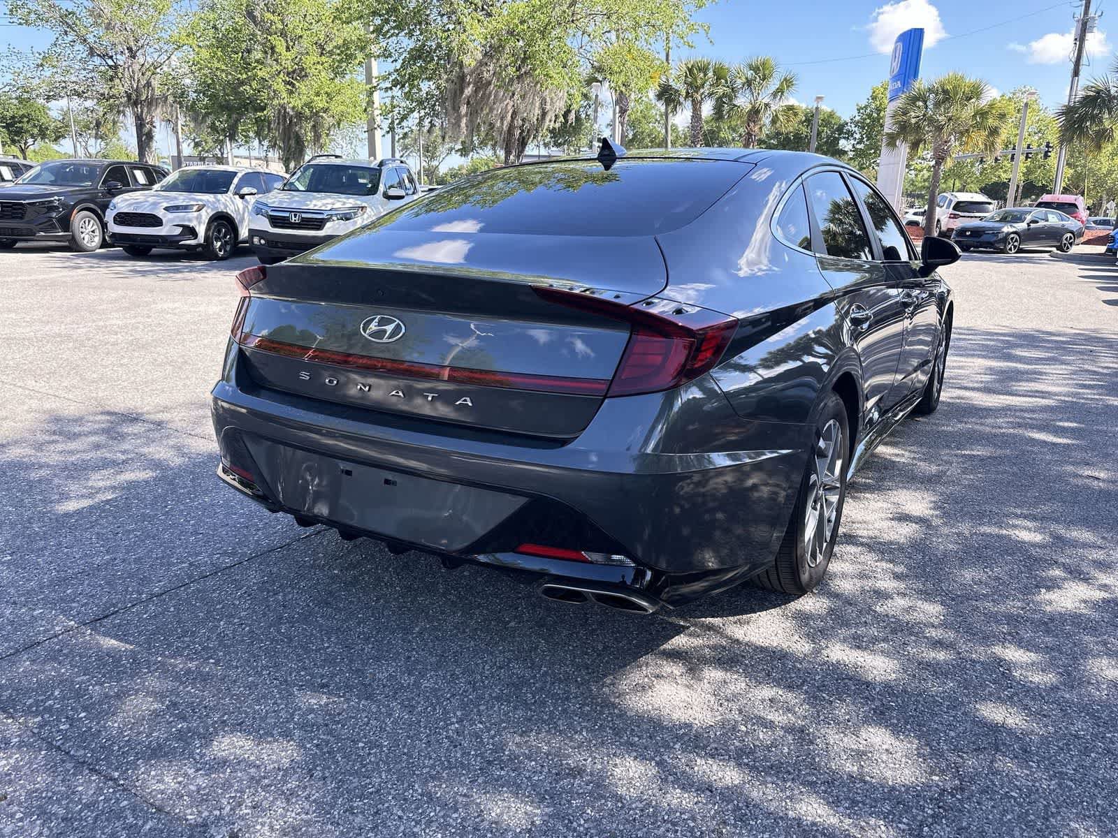 Used 2022 Hyundai Sonata SEL w/ Convenience Package FWD image 6