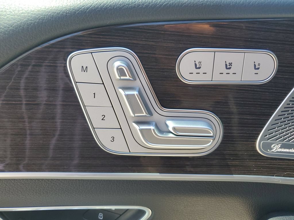 Used 2025 Mercedes-Benz GLE 450e 4MATIC image 24