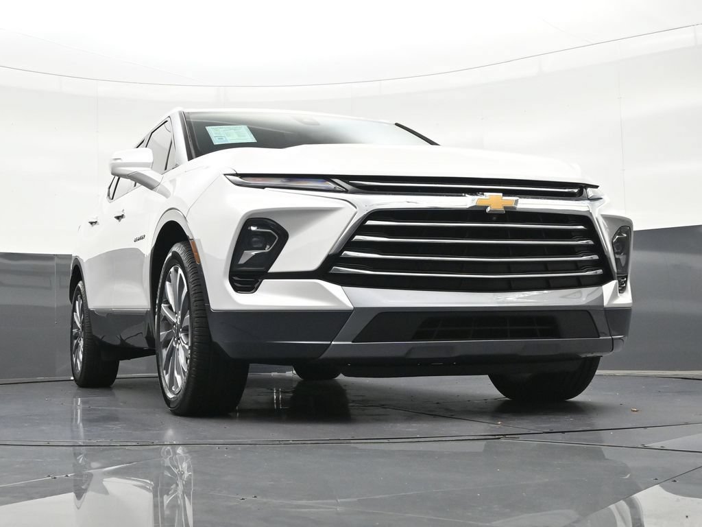 Used 2023 Chevrolet Blazer Premier w/ Driver Confidence II Package FWD image 29