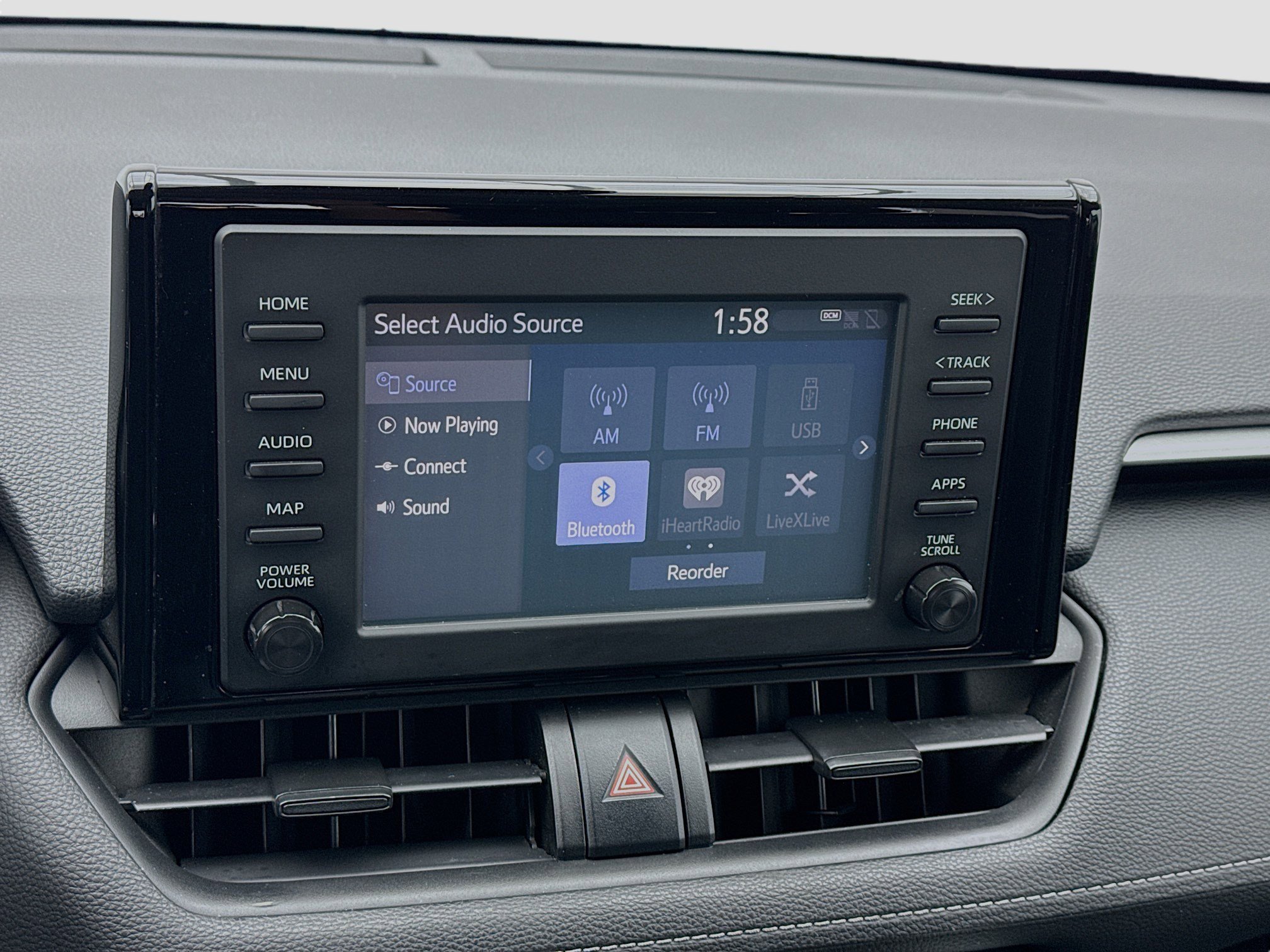 Used 2019 Toyota RAV4 XLE w/ Convenience Package image 11