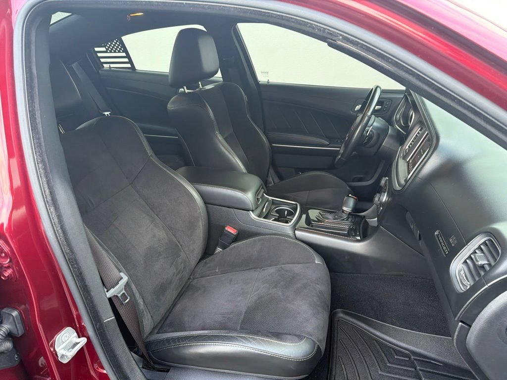 Used 2019 Dodge Charger R/T w/ Plus Group RWD image 29