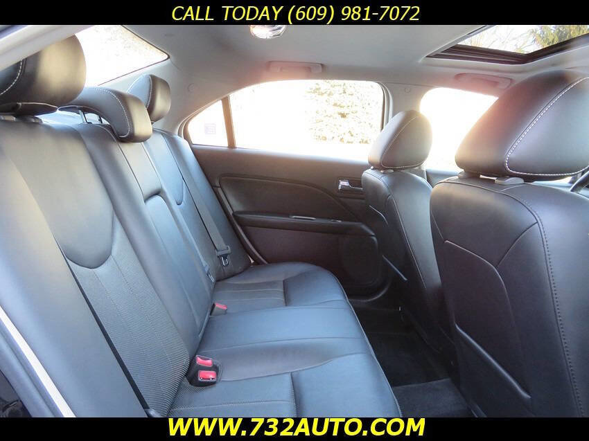 Used 2011 Mercury Milan Premier w/ Moon & Tune Pkg image 9