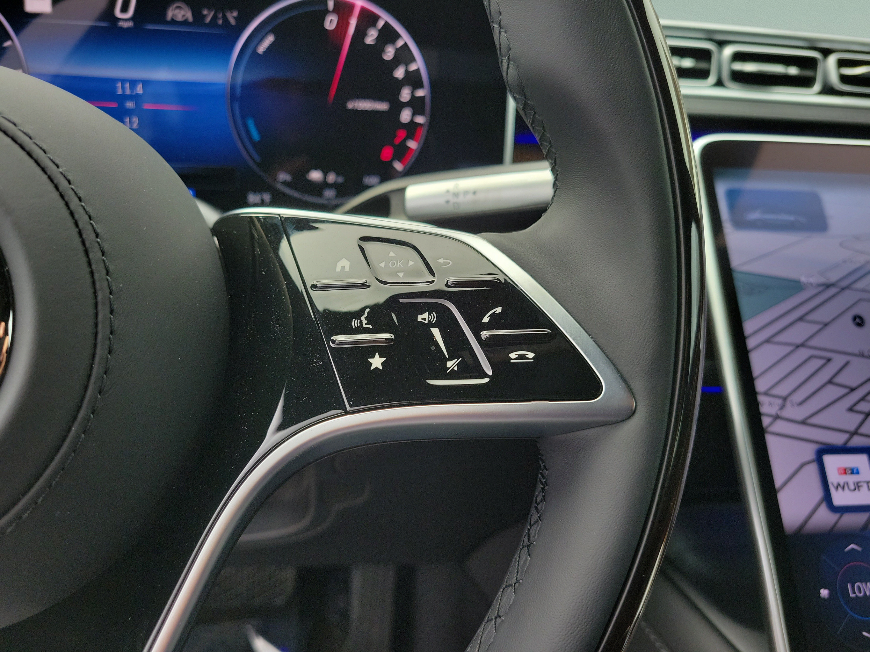 New 2026 Mercedes-Benz S 580e 4MATIC Sedan image 22