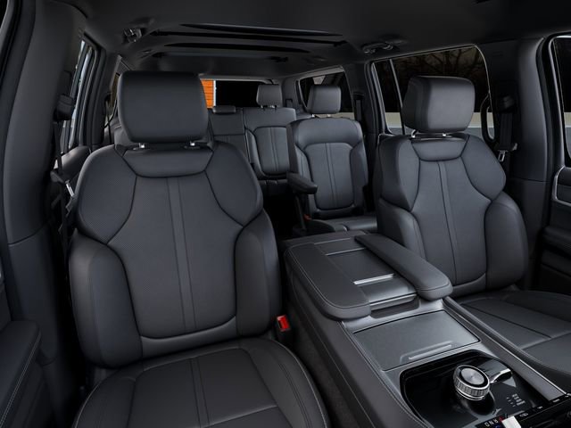 New 2026 Jeep Grand Wagoneer 4WD image 16
