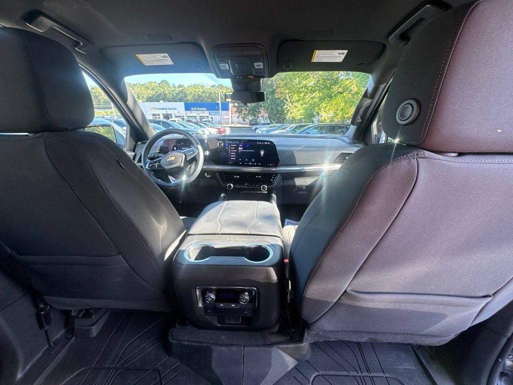 Used 2026 Chevrolet Tahoe LS AWD/4WD image 21