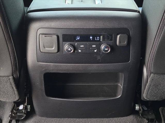 Used 2019 Chevrolet Tahoe LT w/ RST Edition RWD image 17
