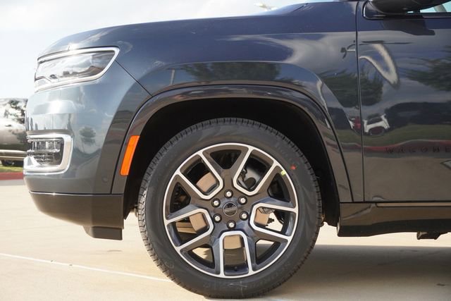 New 2025 Jeep Wagoneer Series III w/ Quick Order Package 25C Super image 5