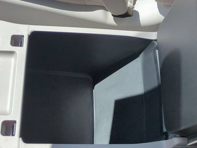 Used 2017 Honda Odyssey SE image 25