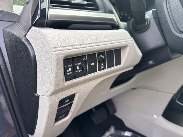 New 2027 Honda Odyssey Touring image 21