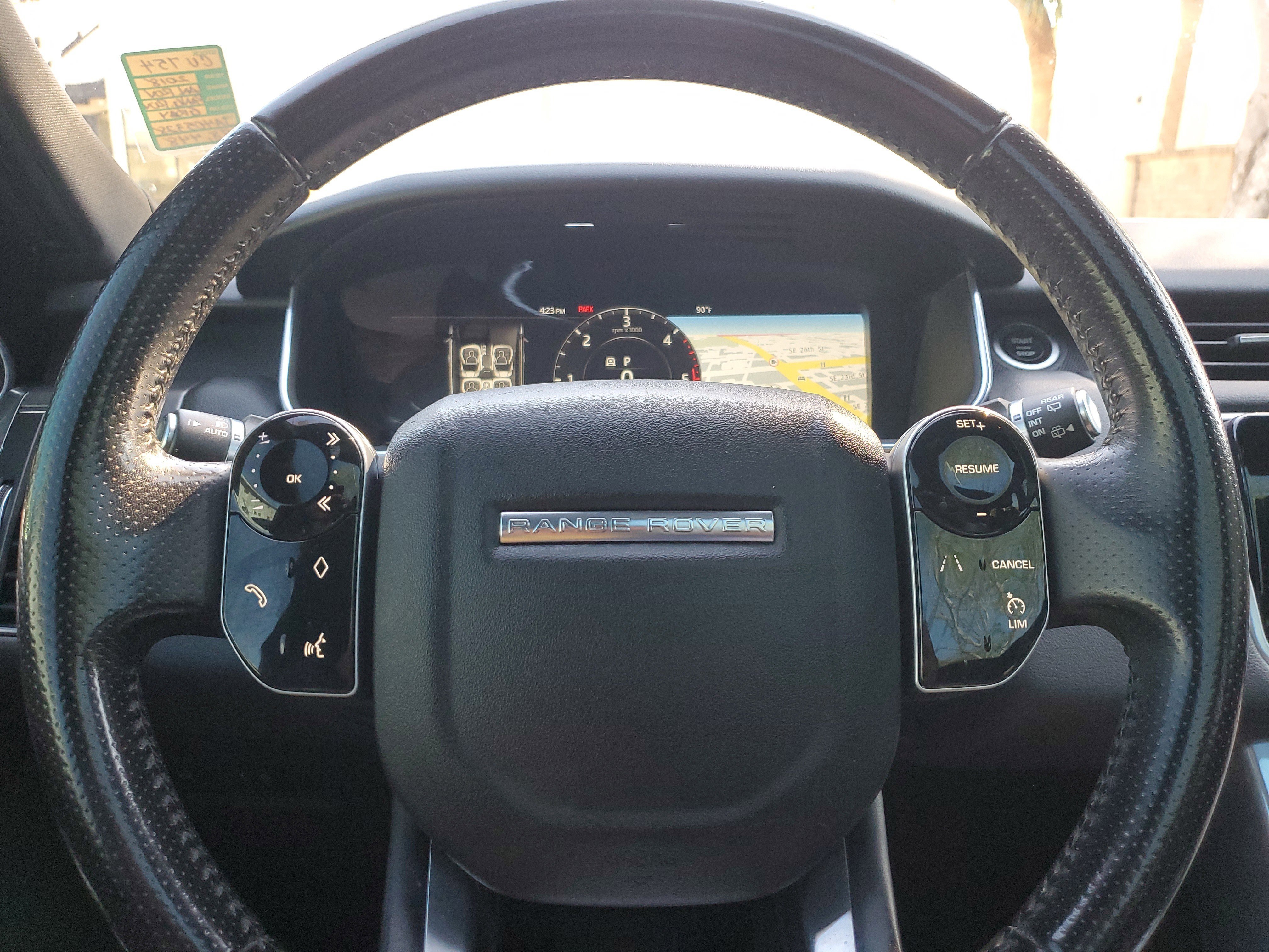 Used 2018 Land Rover Range Rover Sport SE AWD/4WD image 29