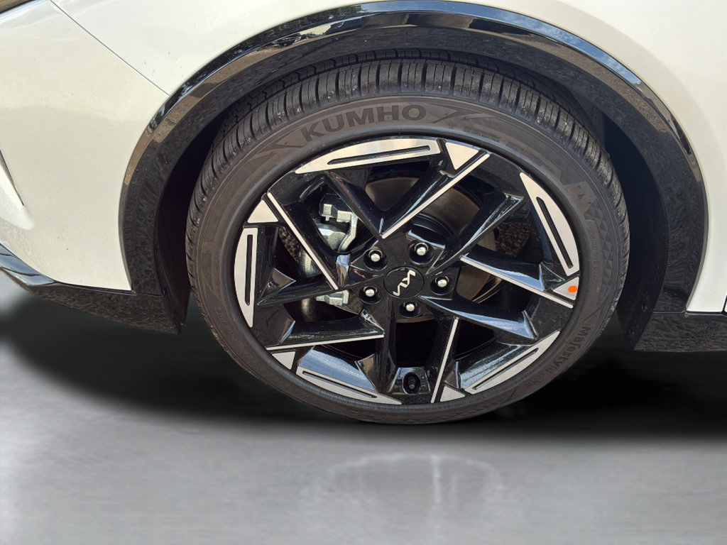 New 2026 Kia K4 GT-Line FWD image 44