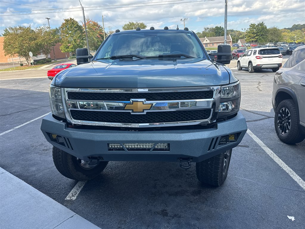 Used 2011 Chevrolet Silverado 1500 LS RWD image 2