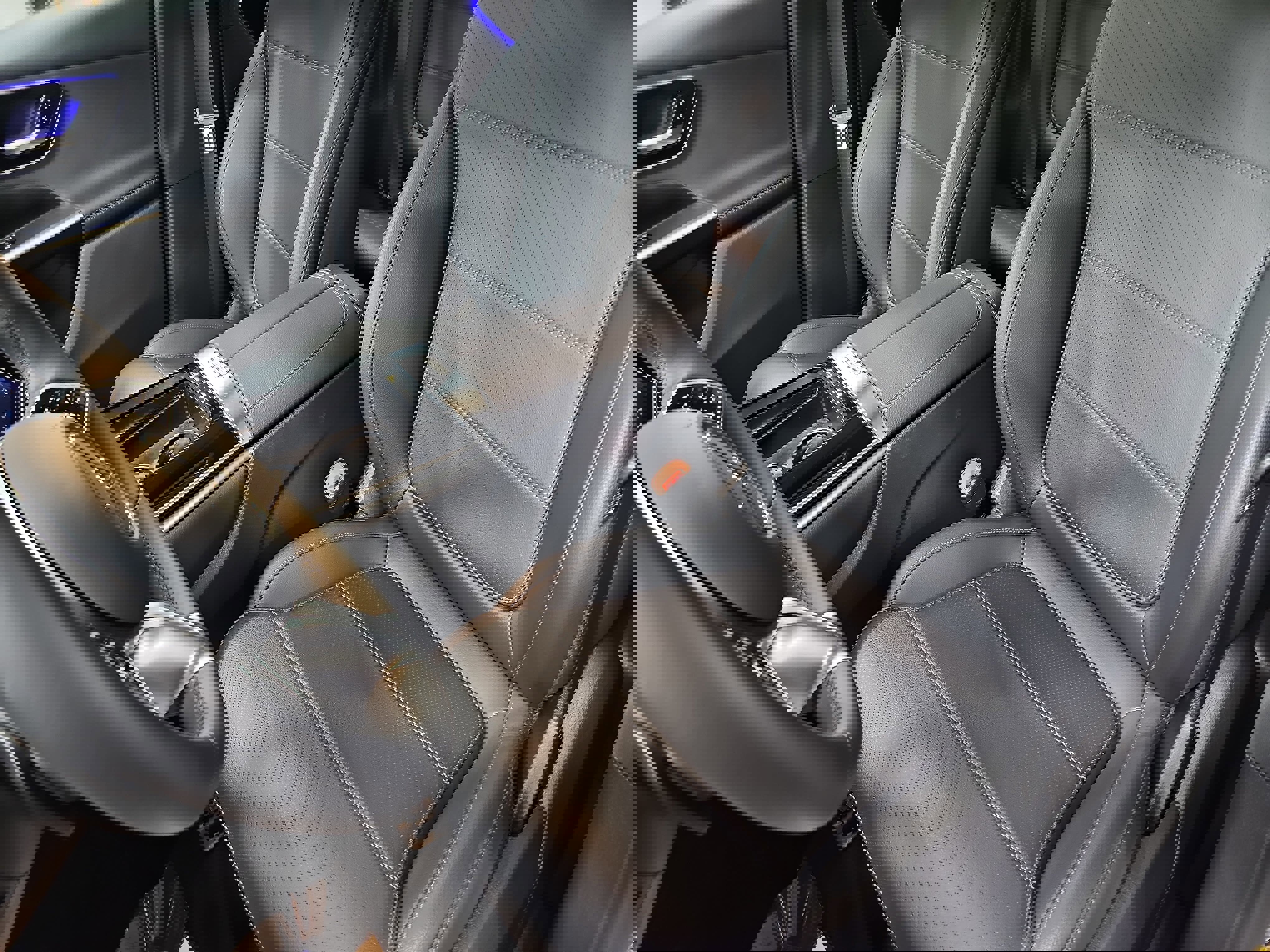 Certified 2025 Mercedes-Benz GLC 300 image 18