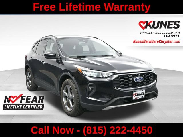 Used 2025 Ford Escape ST-Line Select AWD/4WD image 1