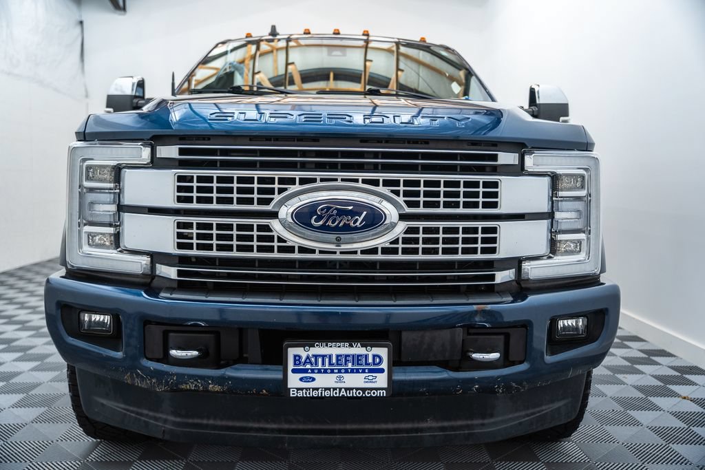 Used 2019 Ford F350 Platinum w/ Platinum Ultimate Package AWD/4WD image 2