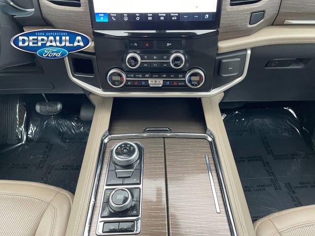 Certified 2023 Ford Expedition Limited image 14