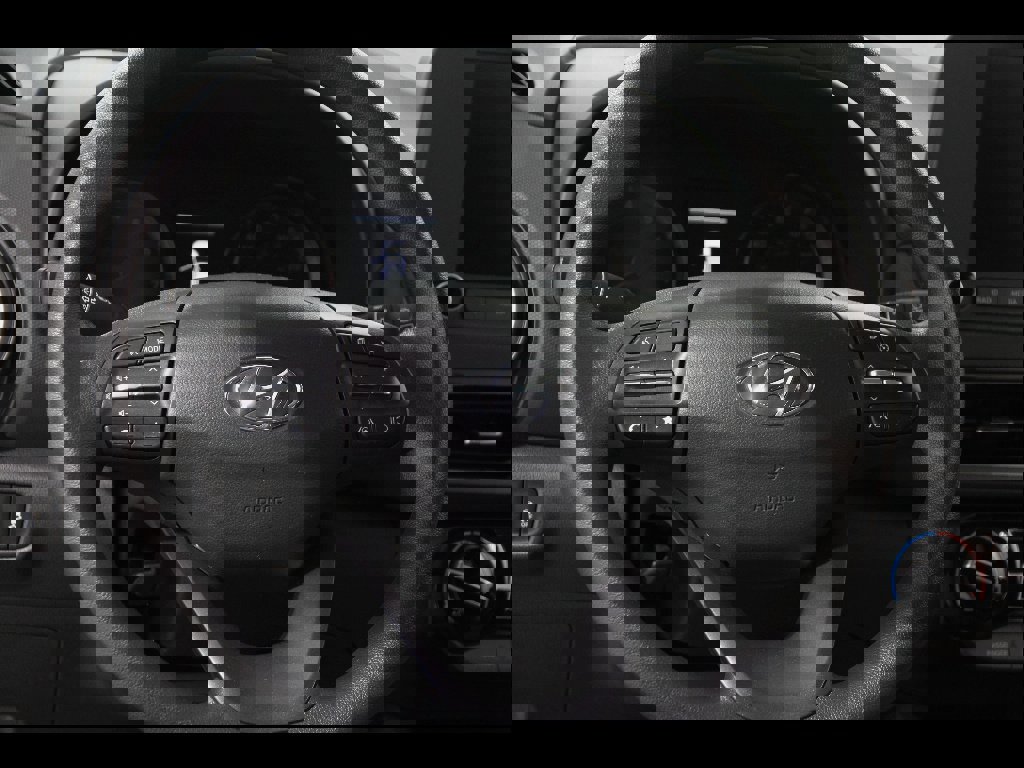 Certified 2023 Hyundai Kona SE image 7