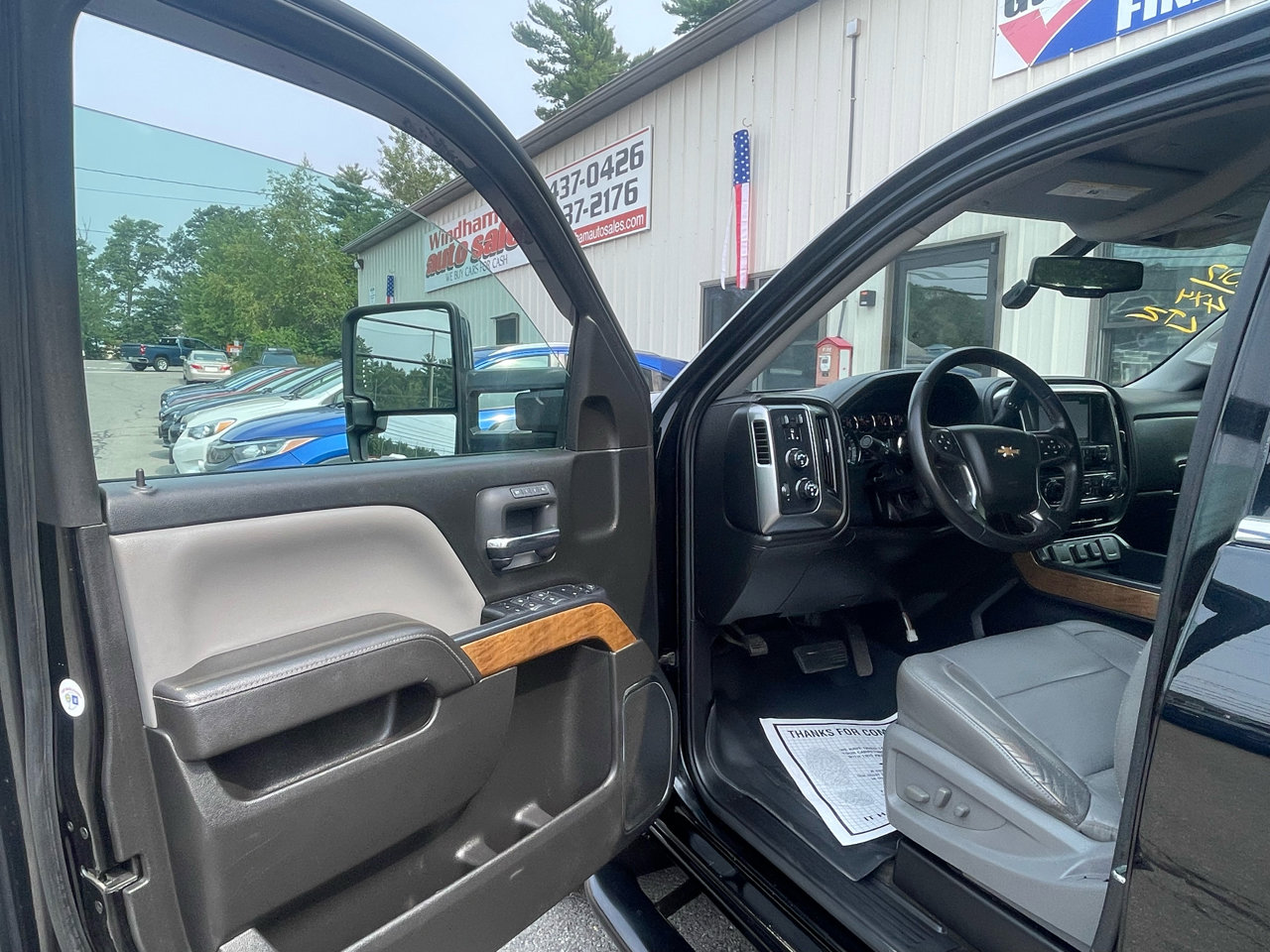 Used 2017 Chevrolet Silverado 1500 LTZ w/ Max Trailering Package image 10